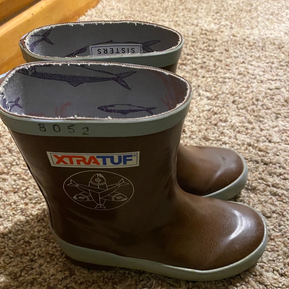 Xtratuf rain boots